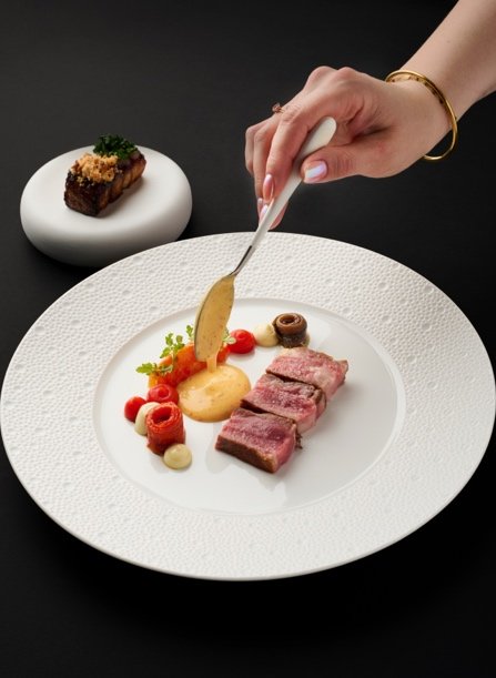 Caudalie 5 services plat